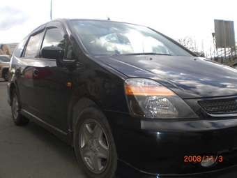 2000 Honda Stream