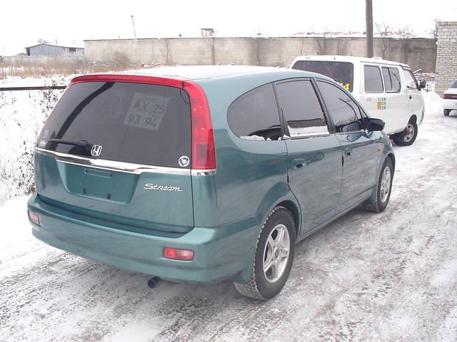 2000 Honda Stream