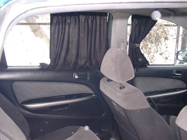 2000 Honda Stream