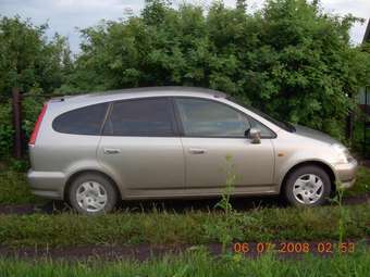 2000 Honda Stream