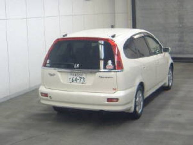 2000 Honda Stream