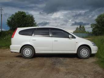 2000 Honda Stream