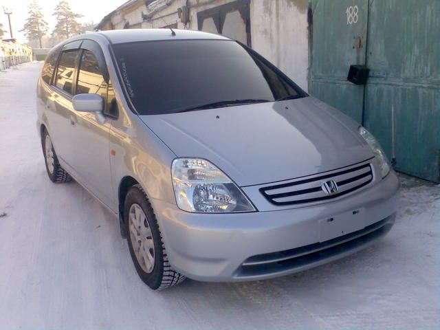 2000 Honda Stream