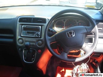 2000 Honda Stream Photos