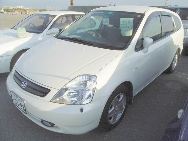 2000 Honda Stream Pictures