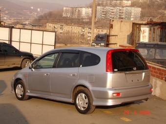 2000 Honda Stream Photos