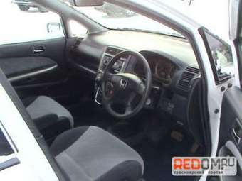 2000 Honda Stream Pics