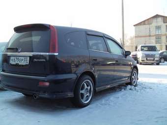 2000 Honda Stream Photos