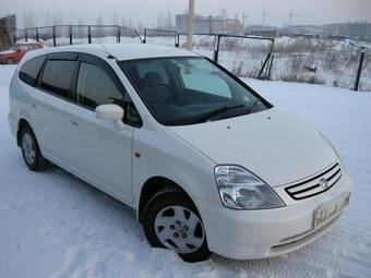 2000 Honda Stream Images