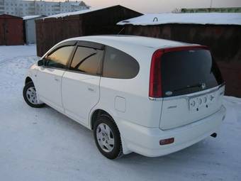 2000 Honda Stream Pics