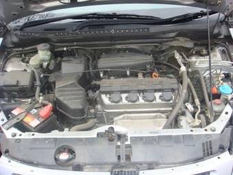 2000 Honda Stream Photos