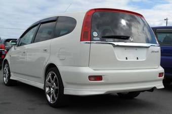 2000 Honda Stream Pictures