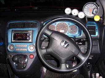2000 Honda Stream Images