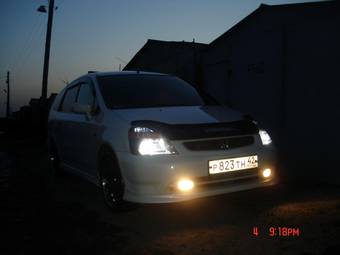 2000 Honda Stream Pictures