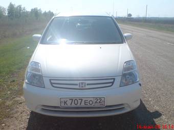 2000 Honda Stream Photos