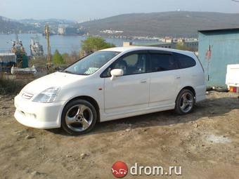 2000 Honda Stream Photos