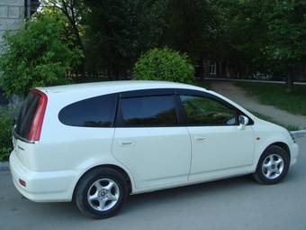 2000 Honda Stream Images