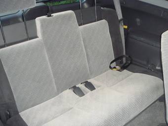 2000 Honda Stream Pictures
