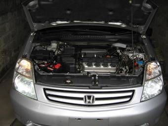 2000 Honda Stream Images