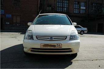 2000 Honda Stream Photos