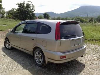2000 Honda Stream Photos