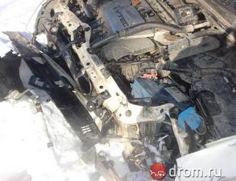 2000 Honda Stream Pics