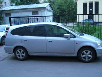 2000 Honda Stream Pics