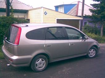 2000 Honda Stream Pictures