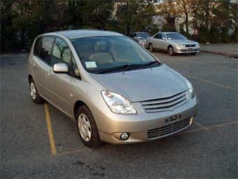 2001 Honda Stream