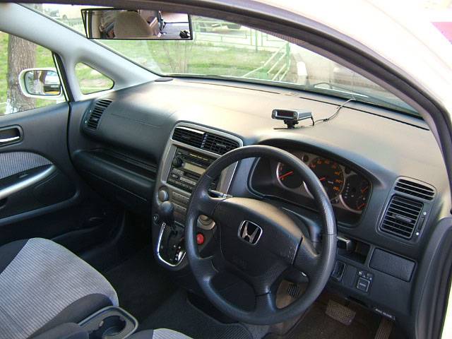 2001 Honda Stream