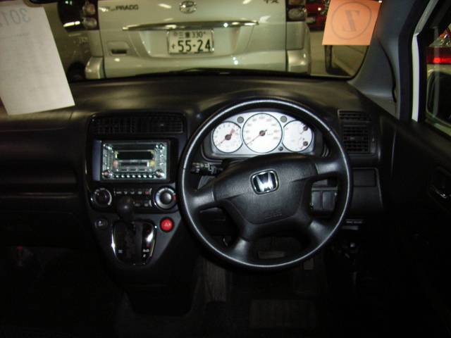 2001 Honda Stream