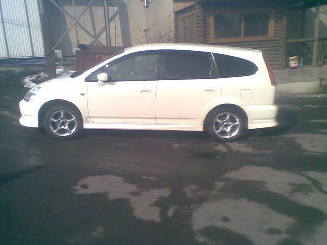 2001 Honda Stream