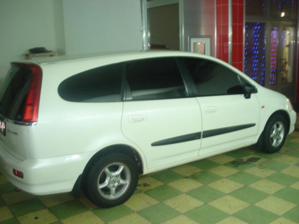 2001 Honda Stream