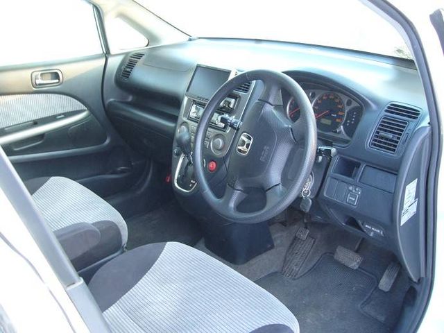 2001 Honda Stream