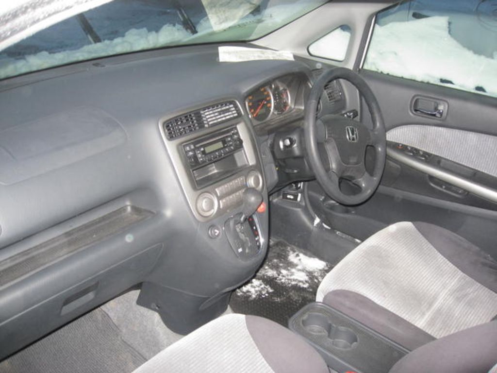 2001 Honda Stream