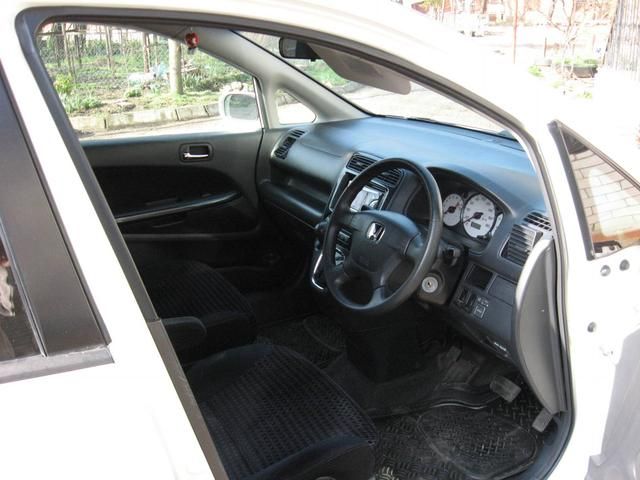 2001 Honda Stream