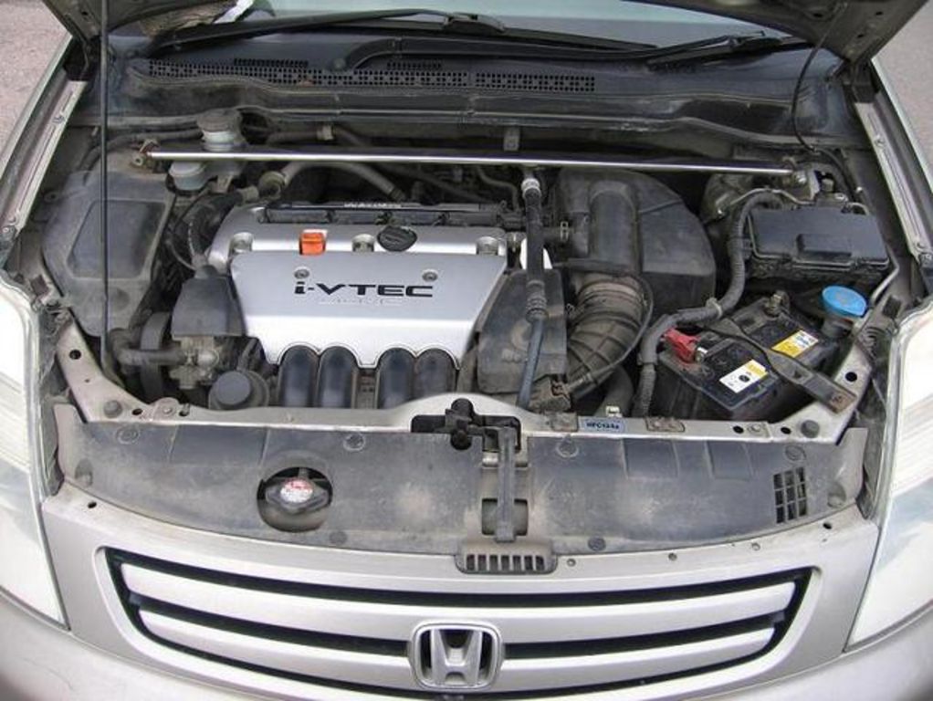 2001 Honda Stream