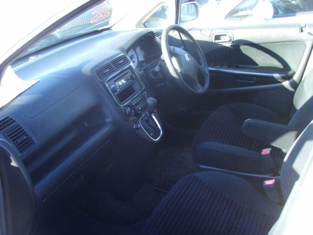 2001 Honda Stream