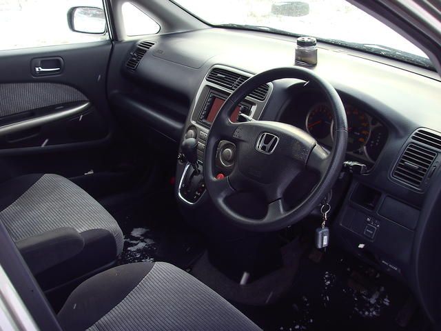 2001 Honda Stream