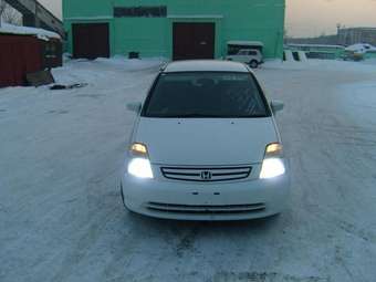 2001 Honda Stream