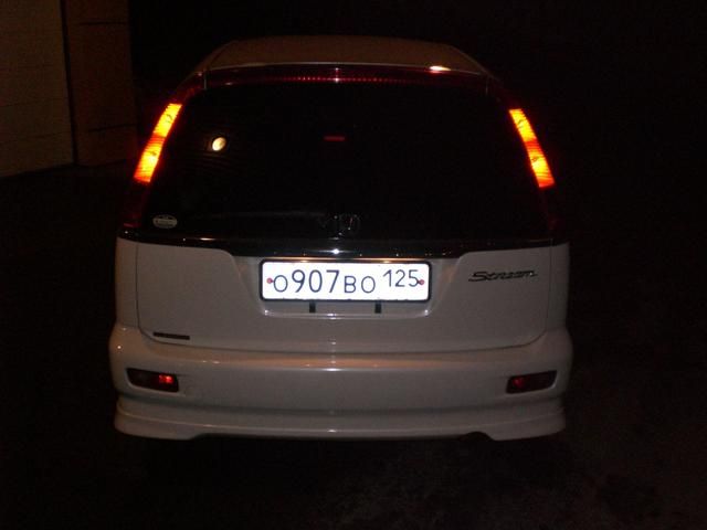 2001 Honda Stream