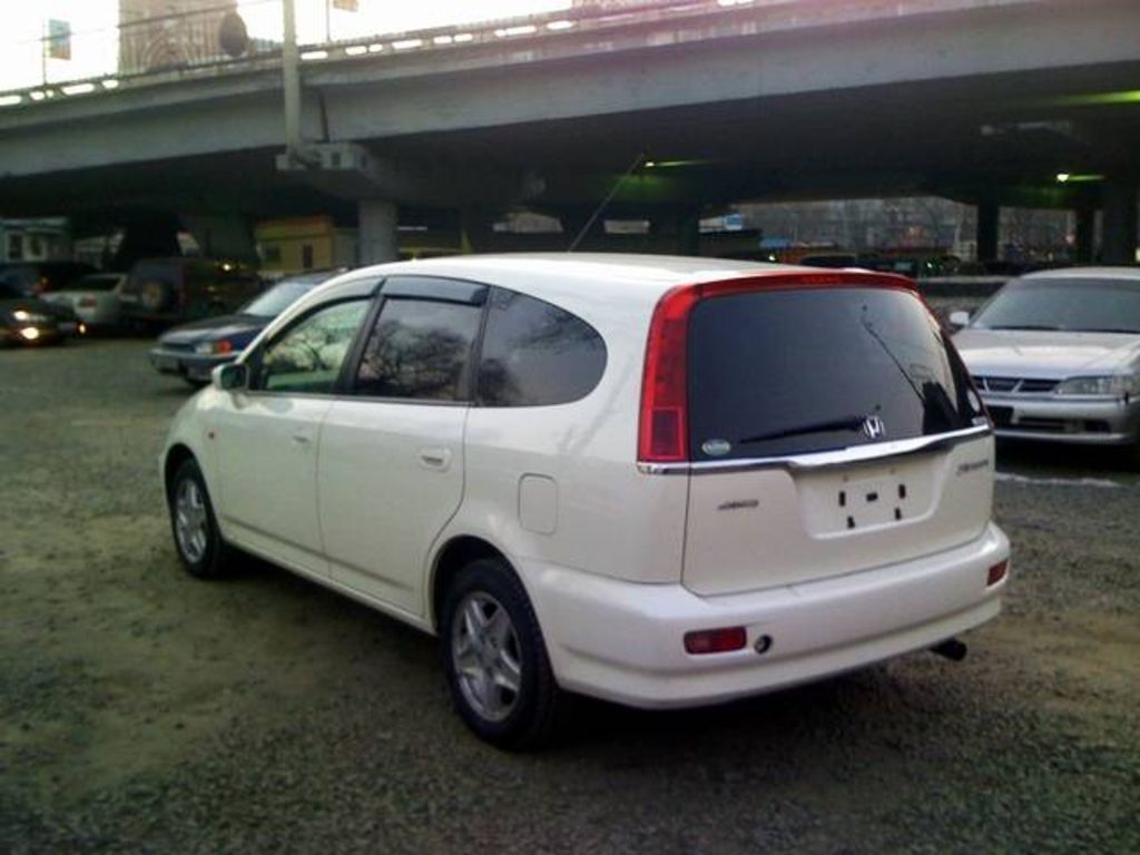 2001 Honda Stream