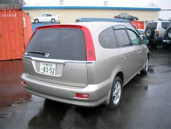 2001 Honda Stream Photos