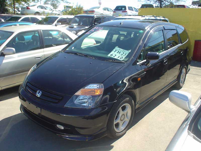 2001 Honda Stream Pictures