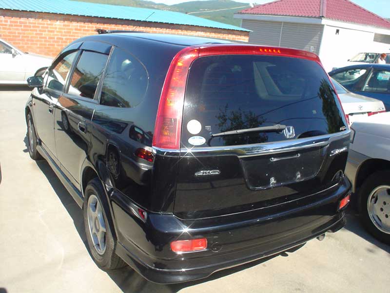 2001 Honda Stream Photos