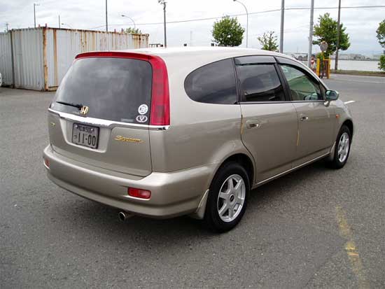 2001 Honda Stream Pictures