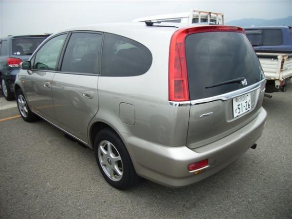 2001 Honda Stream Photos