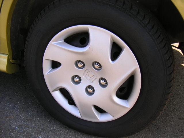 2001 Honda Stream Photos