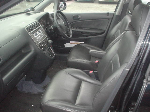 2001 Honda Stream Photos