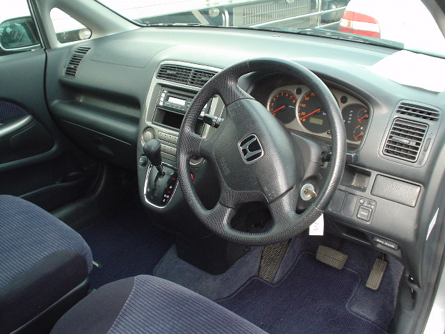 2001 Honda Stream Pictures